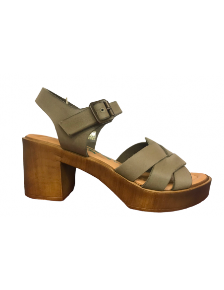 Sandalo BioNatura  99A2268  pellame naturale fango suola tacco e plato confort