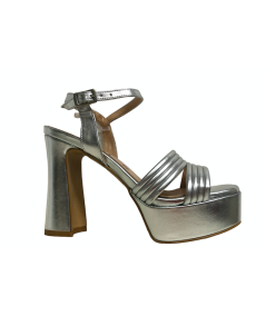 Sandalo elegante  Jiudit 3206 pelle argento tomaia avvolgente  Gran Moda
