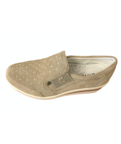 Cinzia soft  Mocassino donna 419898  pelle camoscio beige suola rialzata in micro zeppa