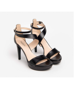 Sandalo Nero Giardini  307231 pelle nera tacco 11 plato 2 fine comodo