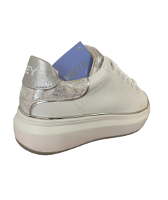 Sneakers donna KEYS K 10503, in pelle bianco Rif argento  suola gomma plantare