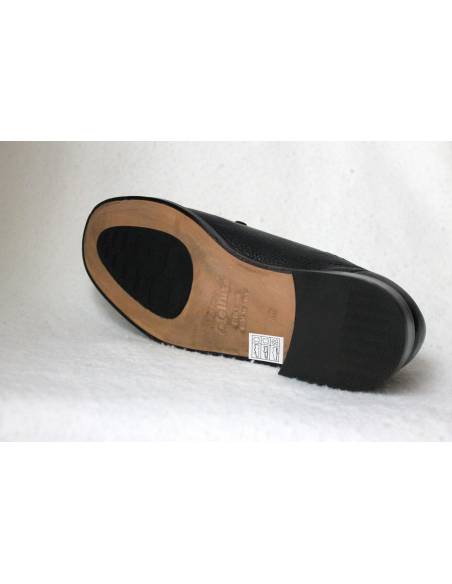 Allcciato uomo